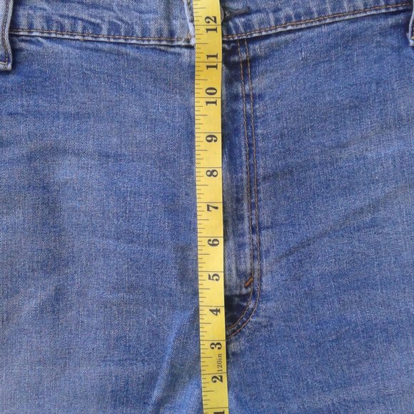 Mens LEVI'S jeans  W50 L30  model 541 - Picture 5 of 9
